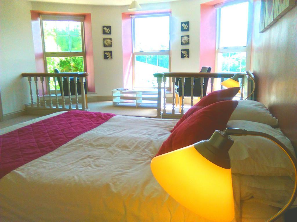 Tyglyn Hotel อาแบร์ไรรอน ภายนอก รูปภาพ