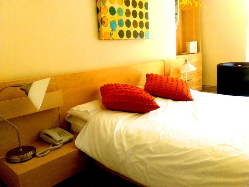 Tyglyn Hotel อาแบร์ไรรอน ภายนอก รูปภาพ